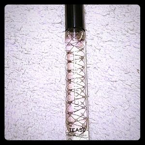 Victoria's Secret Tease Rollerball NEW